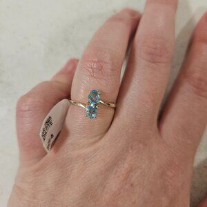 Natural paraiba apatite ring